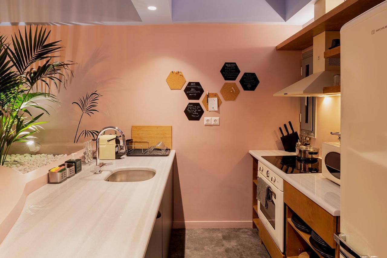 Secret Garden Downtown Apartment Athens Exterior photo